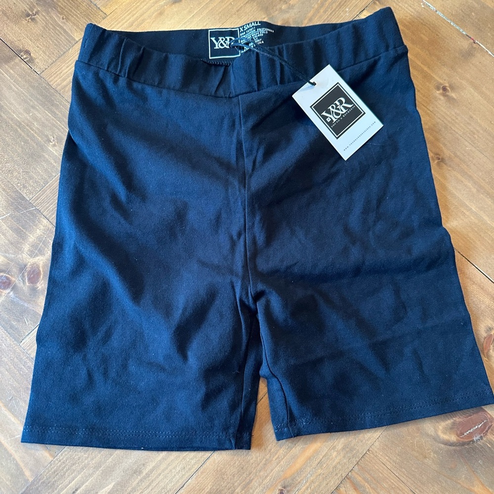 Young & Reckless Women’s XS Black Shorts NWT